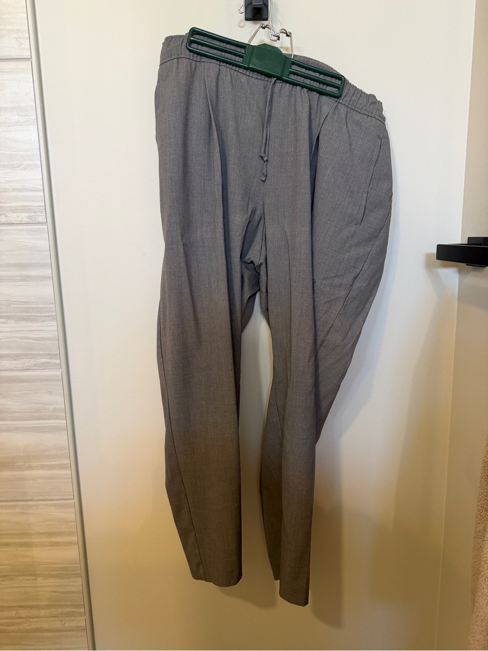 Old Navy Women's Gray Drawstring Billie Dress Trousers - XXL